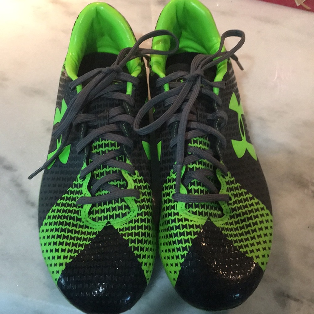 - Under Armour Force Cleats